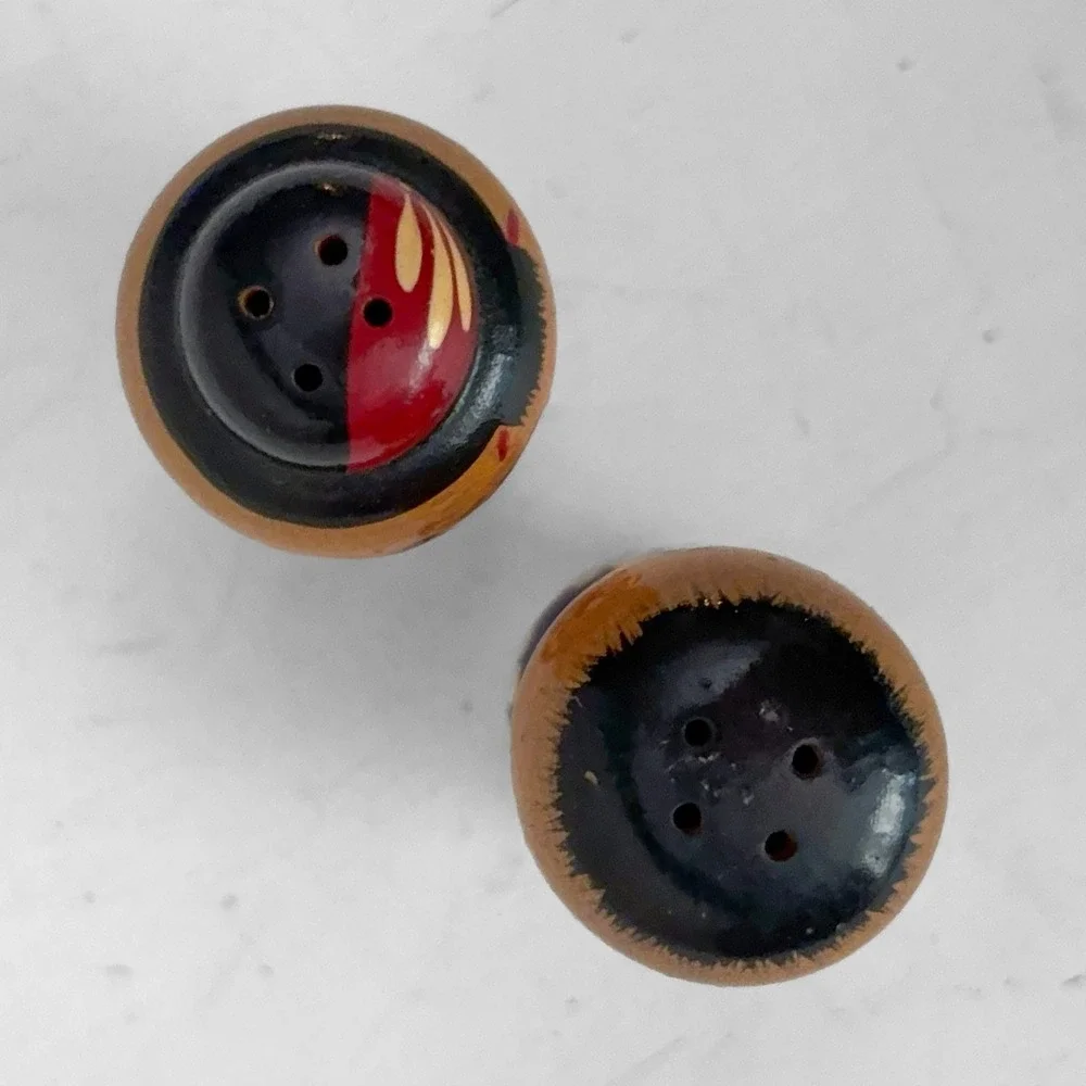 VTG Japanese Kokeshi Doll Salt & Pepper Shakers Wooden Hand Painted Japan